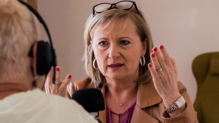 FrauenFunk #8: Im Gespräch mit Manuela Vollmann, Gründerin ABZ*AUSTRIA