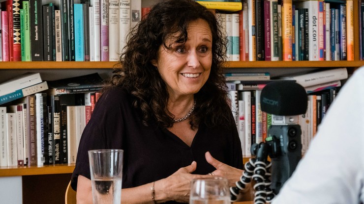 FrauenFunk #27: Andrea Brem, Geschäftsführerin Wiener Frauenhäuser